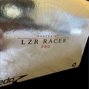 Speedo FASTSKIN LZR Racer Pro Size 24